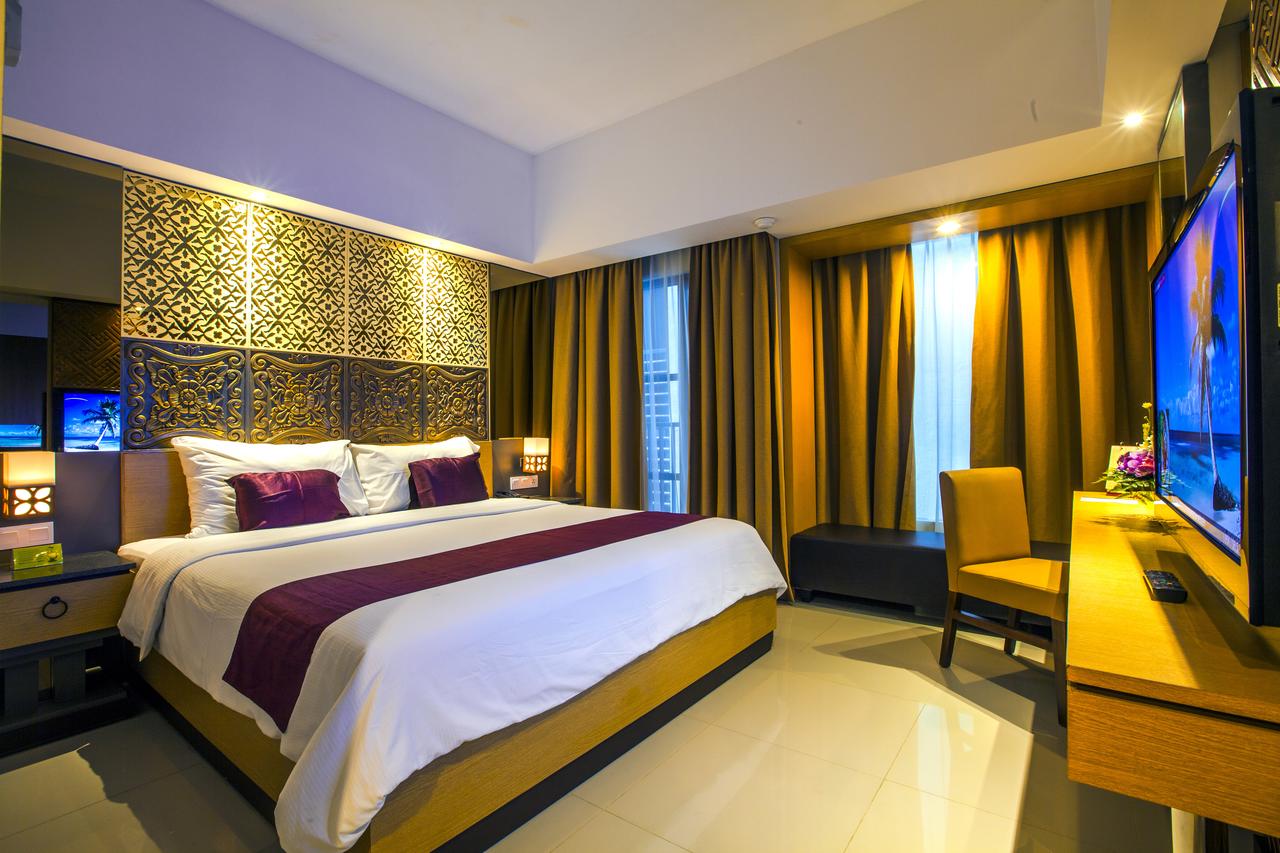 horison-seminyak-bali or Bust